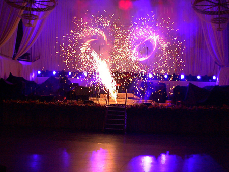 Opernball 2001, Ffm. 1